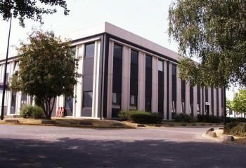 Location bureau Évry - Proche RER D et bus