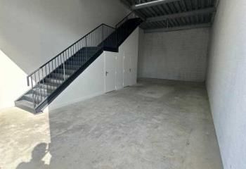 Local d'activité à louer Coignières - Proche N10 et bus