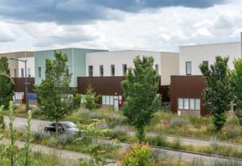 Cellules d'activité à vendre Buchelay - Proche A13 et transports