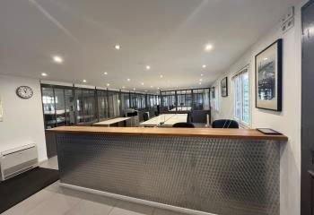 Location bureaux Champlan - Proche bus, tram et accès routier