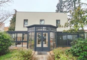 Vente bureaux Magny-les-Hameaux - Bâtiment indépendant