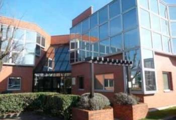 Location bureaux Nanterre - Proche RER A et bus