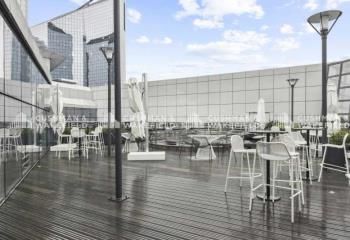 Location bureaux Puteaux - La Défense - Métro, RER, Tram, SNCF, Bus