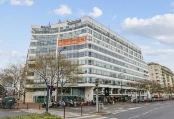 Bureaux à louer Issy-les-Moulineaux - Proximité RER C, Tram T2 et Métro