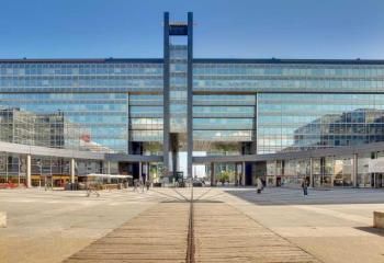 Bureaux à louer Nanterre - Proximité RER A et bus