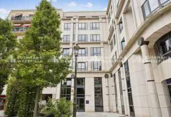 Location bureaux Levallois-Perret - Proche métro Anatole France