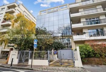 Bureaux à louer Courbevoie - Proche La Défense, Métro, RER, SNCF