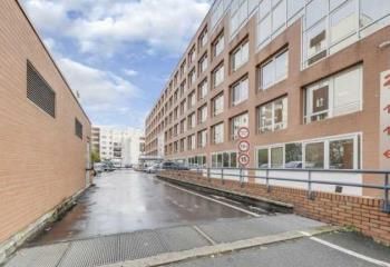 Bureaux à louer Suresnes Quai Gallieni - Proche Tram et SNCF