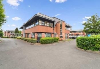 Bureaux atypiques à louer Saint-Ouen - Proximité lignes 13 et 14