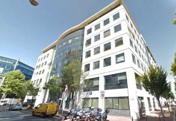 Location bureaux Issy-les-Moulineaux - Proche RER, Tram et Bus