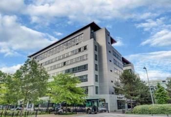 Location bureaux Clichy - Proche métro, RER et bus
