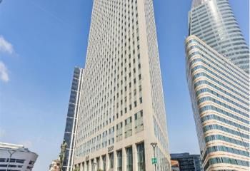 Location bureaux La Défense - Proche métro, RER, tram et gare