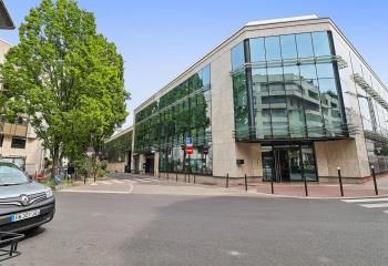 Location bureaux Levallois-Perret - Proche métro Pont de Levallois
