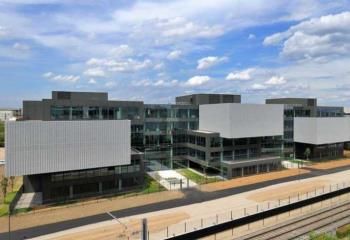 Location bureaux Villeurbanne - Proche tramway T3 et Part-Dieu