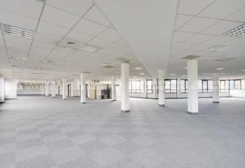 Location bureaux Écully - Proche A6 et bus TCL