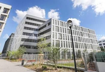 Location bureaux Vaulx-en-Velin - Carré de Soie - Proche métro, tram et bus