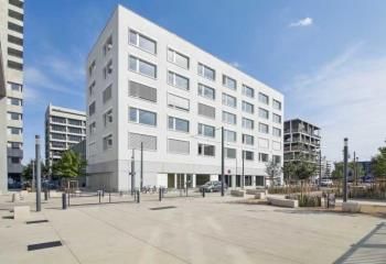 Location bureaux Lyon 2 - Confluence - Proche Tram T1-T2 et Métro