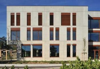 Location bureaux Bron - Proche Métro A La Soie, bus, tramway et gare