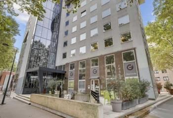 Location bureaux Villeurbanne - Proche Parc de la Tête d'Or, Métro Charpennes