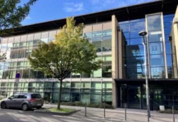 Location bureaux Lyon 7 - Parc de Gerland - Proche métro et tram