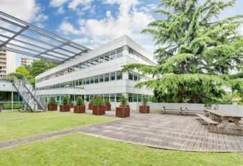 Location bureaux Écully - Proche autoroutes A6 et A42, métro Valmy