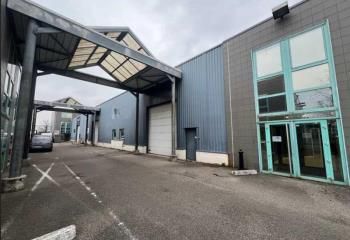 Local industriel à louer Bron - Proximité autoroutes A43 et A46