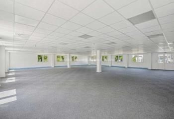 Bureaux à vendre Bron - Proximité transports et autoroutes