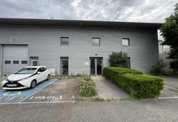 Local industriel à louer Lyon 7 - Proximité périphérique et transports