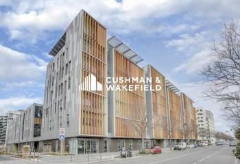 Location bureaux Lyon 7 - Proche métro, tram et gare Jean Macé