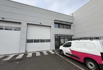 Local industriel à louer Genas - Proximité Rocade Est et A46