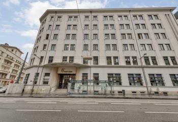 Location bureaux Lyon 6 - Proche métro B, tram et gare Part-Dieu