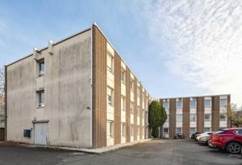 Local mixte bureaux stockage atelier à louer Écully - Proximité A6