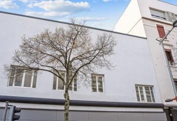 Location bureaux Lyon 8 - Proche tram et bus