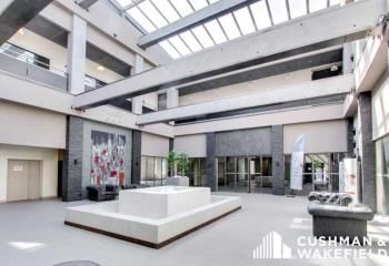 Location bureaux Marseille 14 - Proche autoroute A7 et métro Bougainville