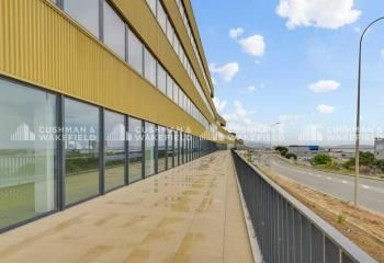 Location bureaux Marseille 16 - Proche autoroute A55, bus et TER