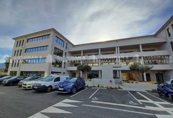 Location bureaux Aubagne - Proche centre d'affaires Alta Rocca et autoroutes A50 et A52