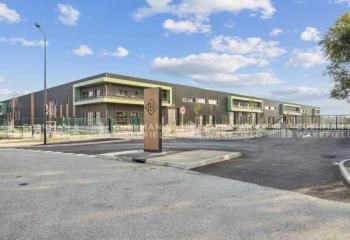 Local d'activité à louer Graveson - Proche Avignon et autoroutes A7/A9