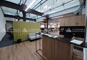 Location bureaux Marseille 2 - Joliette - Proche métro, tramway, autoroutes