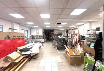 Local d'activité à louer Marseille 15 - Proximité A7, A55, L2