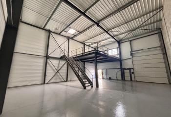 Local d'activité à louer Signes - Proche circuit du Castellet