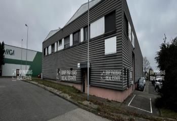 Location bâtiment indépendant Saint-Quentin-Fallavier - Proche A43