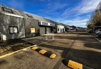 Location locaux d'activité Evry - Proximité Nationale 7 et RER