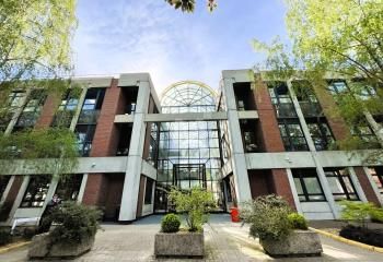 Location bureaux Courcouronnes - Proche A6, RER et Tram