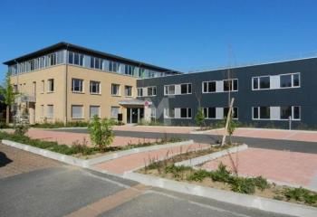 Location bureaux Savigny-le-Temple - Proche gare RER D et autoroutes