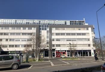 Location bureaux Courcouronnes - Proche A6, RN7, RN104, RER D et bus