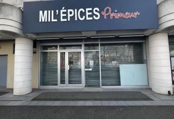 Local commercial à louer Courcouronnes - Quartier du Canal