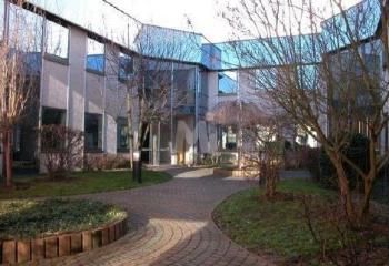 Location bureaux Rungis - Proche A6, A86, A106, RER, Tram et Orly