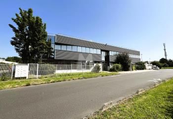 Location bureaux Tigery - Proche Francilienne, RER D et autoroutes