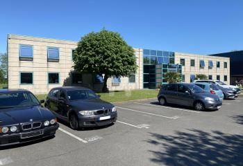 Location bureaux Évry - Proche Nationale 7, RER D et autoroutes
