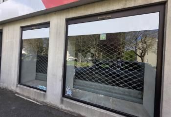 Location bureaux Le Coudray-Montceaux - Proche A6 et RER